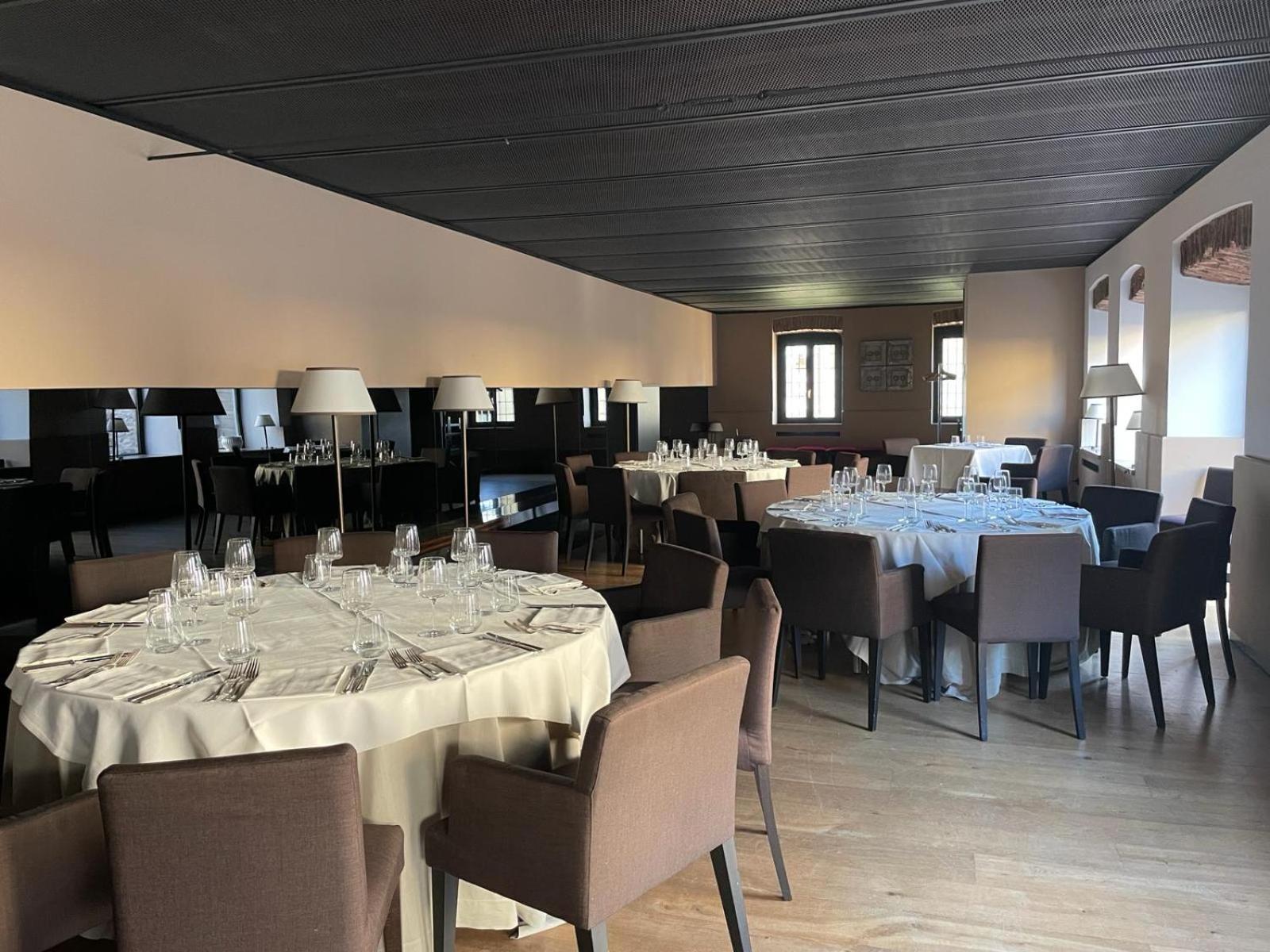 Lear • Dining Club Hotell Briosco Exteriör bild