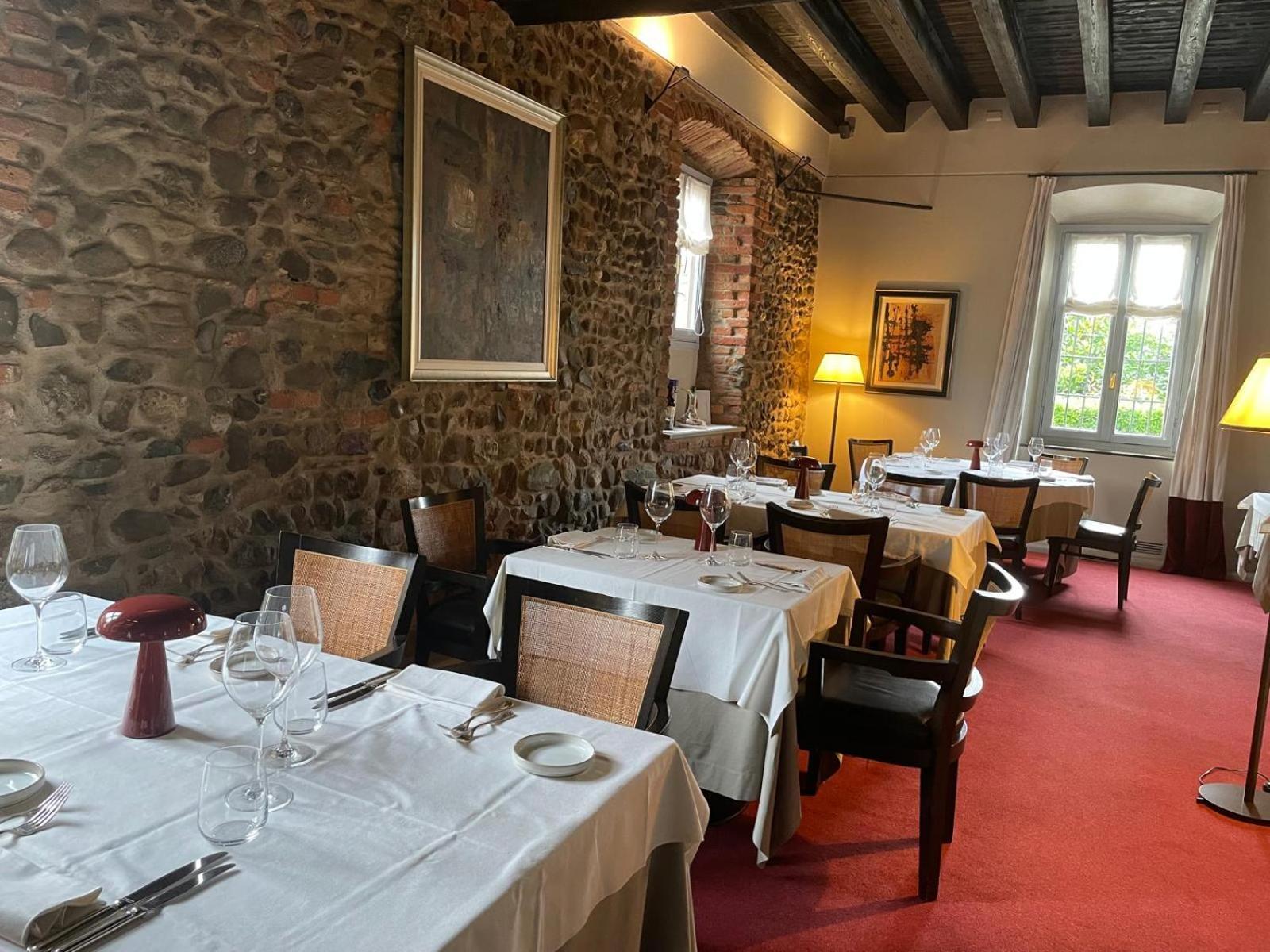 Lear • Dining Club Hotell Briosco Exteriör bild